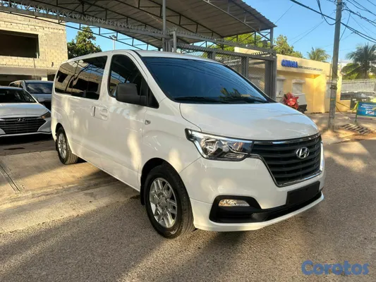 2021 Hyundai Grand Starex