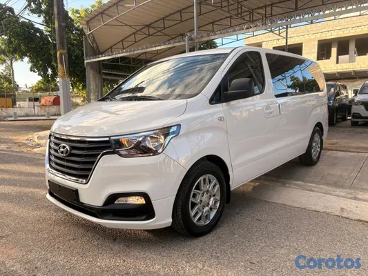 2021 Hyundai Grand Starex — foto 2 / 10
