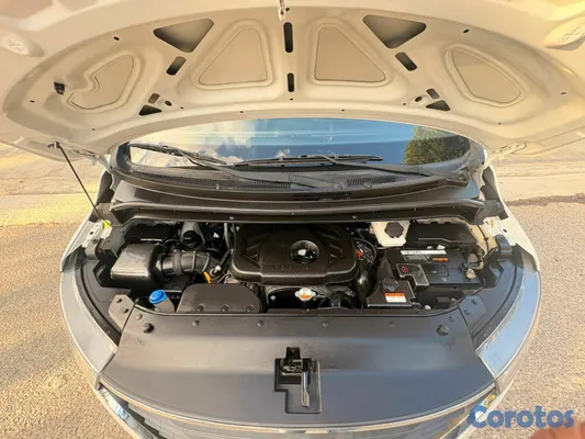 2021 Hyundai Grand Starex — foto 5 / 10