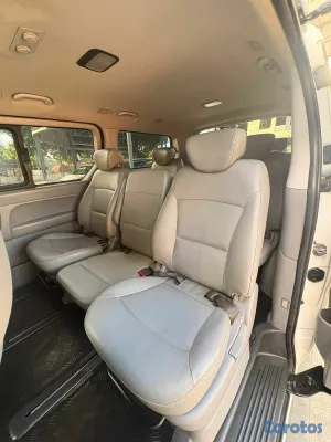 2021 Hyundai Grand Starex — foto 8 / 10