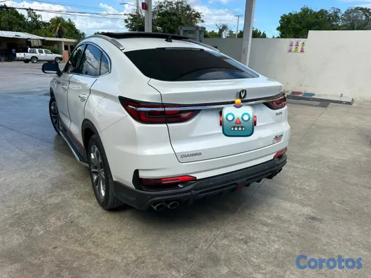 2023 Changan CS 85 — foto 3 / 8