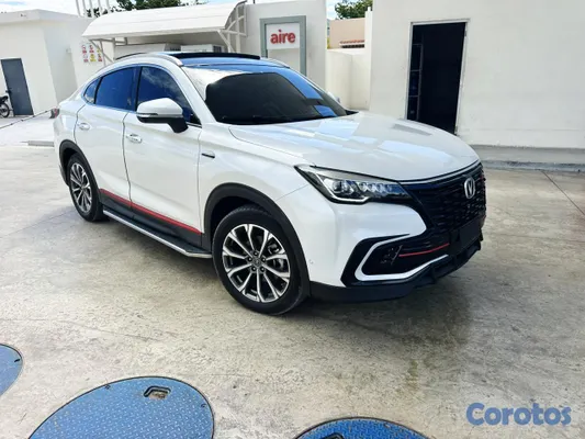 2023 Changan CS 85 — foto 4 / 8