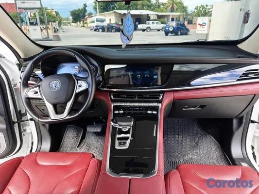 2023 Changan CS 85 — foto 6 / 8