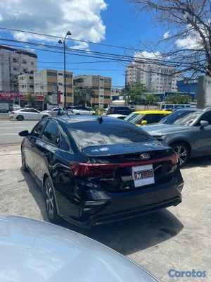 2019 Kia Forte — foto 7 / 11