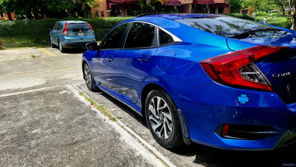 2016 Honda Civic — foto 3 / 11