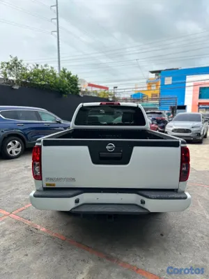 2020 Nissan Frontier — foto 5 / 14