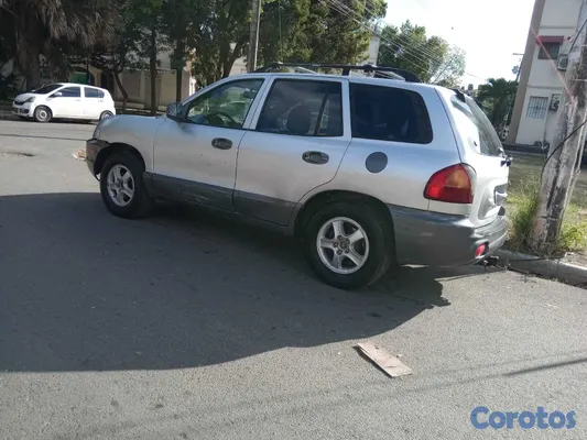 2004 Hyundai Santa Fe — foto 7 / 10