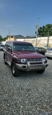 1999 Mitsubishi Montero — foto 2 / 10