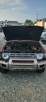 1999 Mitsubishi Montero — foto 5 / 10