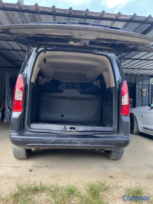 2017 Peugeot Partner — foto 10 / 15