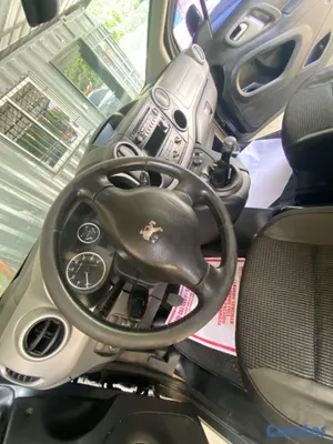 2017 Peugeot Partner — foto 13 / 15