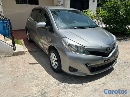 2013 Toyota Vitz