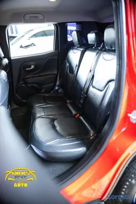 2023 Jeep Renegade — foto 9 / 11