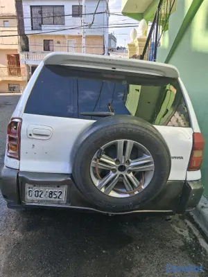 2001 Toyota Rav-4 — foto 6 / 6