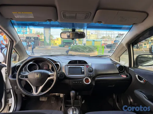 2012 Honda Fit — foto 2 / 5