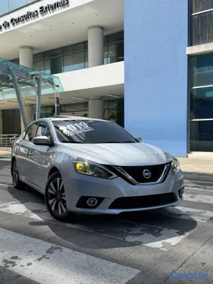 2019 Nissan Sentra — foto 2 / 11
