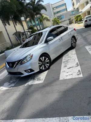 2019 Nissan Sentra — foto 5 / 11