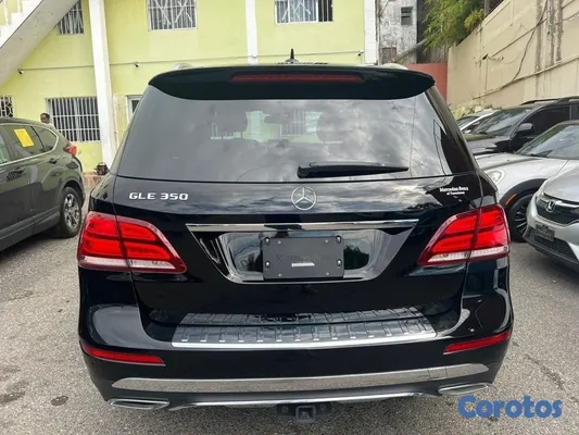 2018 Mercedes-Benz Clase Cla — foto 6 / 10