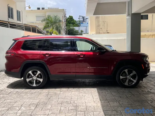 2023 Jeep Cherokee — foto 4 / 12