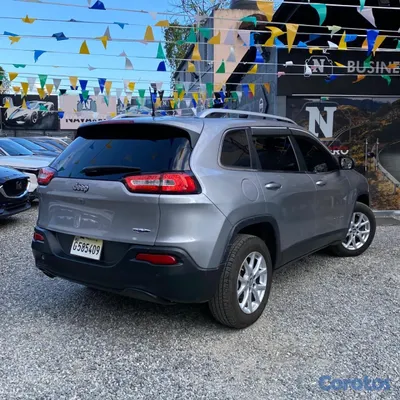 2017 Jeep Cherokee — foto 6 / 11