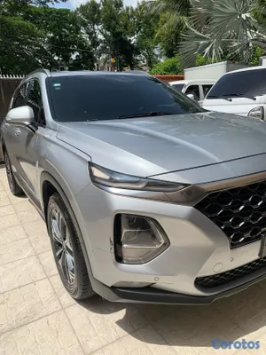 2019 Hyundai Santa Fe — foto 2 / 11