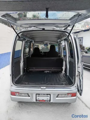 2019 Daihatsu Hijet — foto 9 / 9