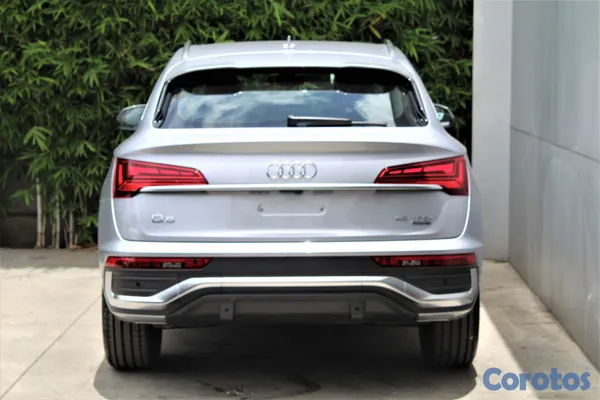 2022 Audi Q5 — foto 5 / 10