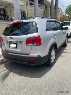 2012 Kia Sorento — foto 3 / 7