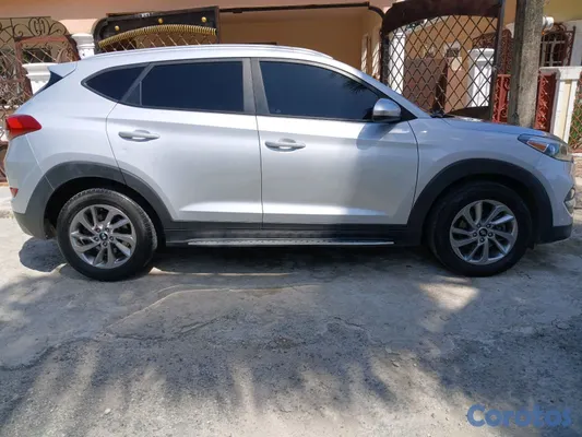 2018 Hyundai Tucson — foto 3 / 12