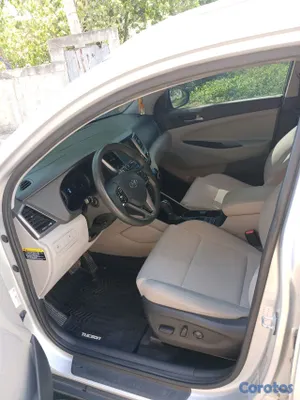 2018 Hyundai Tucson — foto 8 / 12