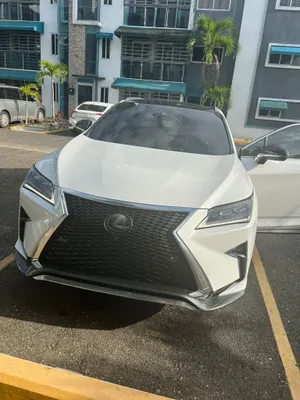 2018 Lexus Rx — foto 4 / 9