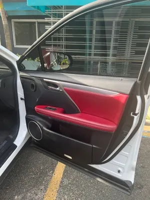 2018 Lexus Rx — foto 7 / 9