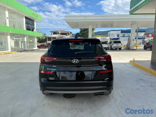 2020 Hyundai Tucson — foto 4 / 6