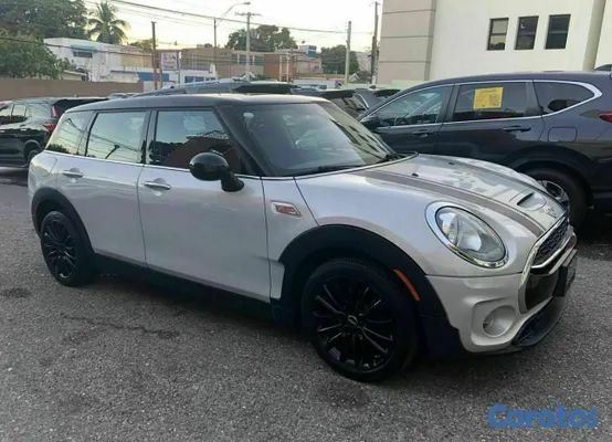 2019 Mini Clubman — foto 2 / 8