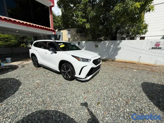 2022 Toyota Highlander — foto 3 / 20