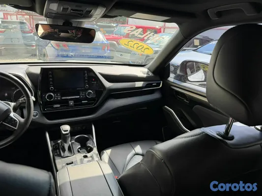 2022 Toyota Highlander — foto 5 / 20