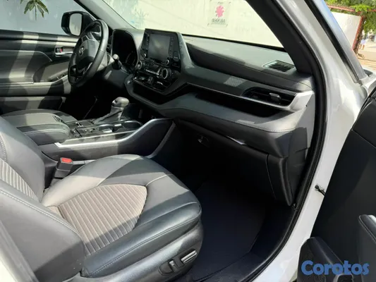 2022 Toyota Highlander — foto 6 / 20
