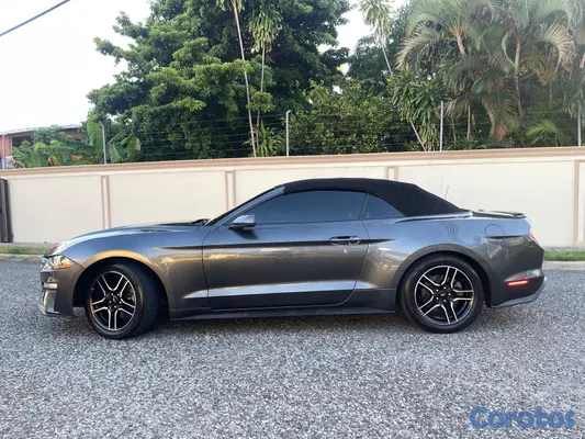 2019 Ford Mustang — foto 2 / 12