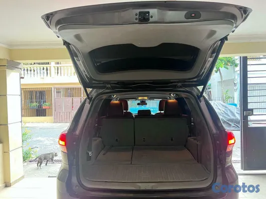 2019 Toyota Highlander — foto 4 / 7
