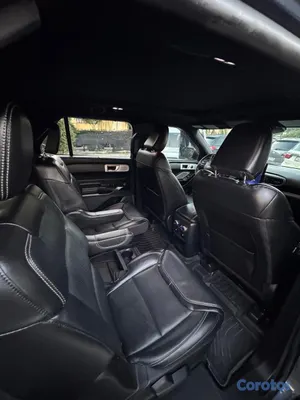 2021 Ford Explorer — foto 3 / 7
