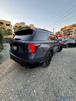 2021 Ford Explorer — foto 4 / 7