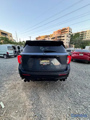2021 Ford Explorer — foto 6 / 7