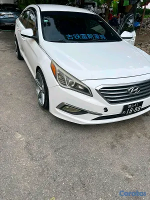 2017 Hyundai Sonata — foto 3 / 4