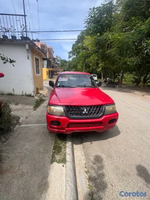 2000 Mitsubishi Montero — foto 4 / 7