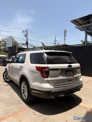 2018 Ford Explorer — foto 4 / 10
