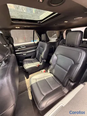 2018 Ford Explorer — foto 6 / 10