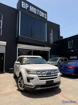 2018 Ford Explorer — foto 10 / 10
