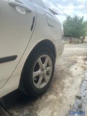 2002 Toyota Corolla — foto 8 / 15