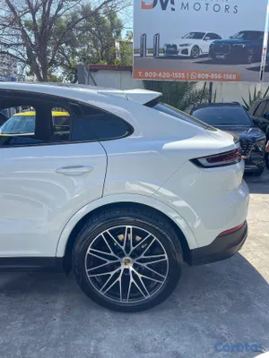 2024 Porsche Cayenne — foto 10 / 11