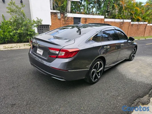 2020 Honda Accord — foto 3 / 12